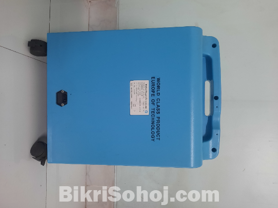 Oxygen concentrator